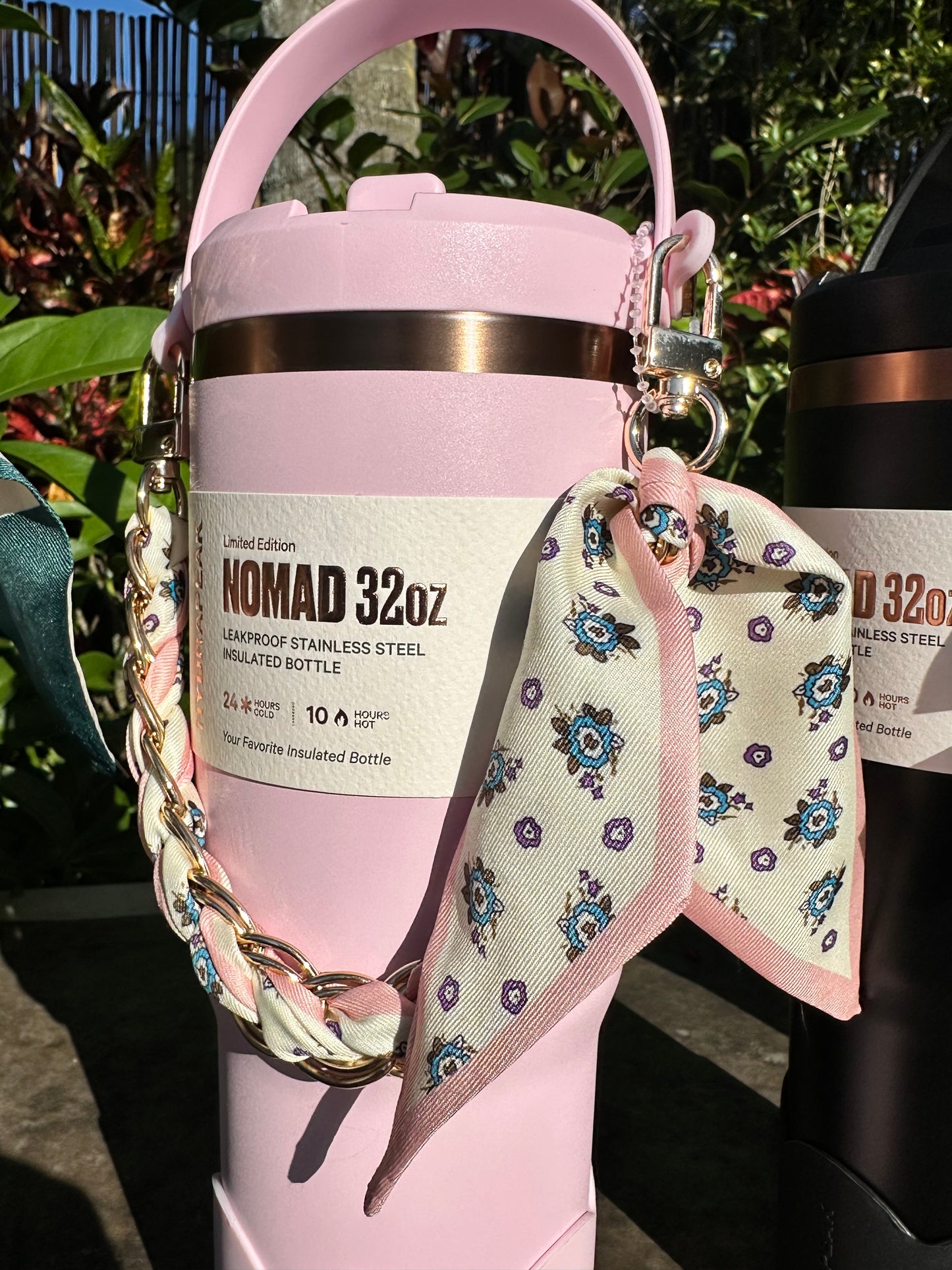 Limited Edition Scarf Chain 32oz HydraPeak