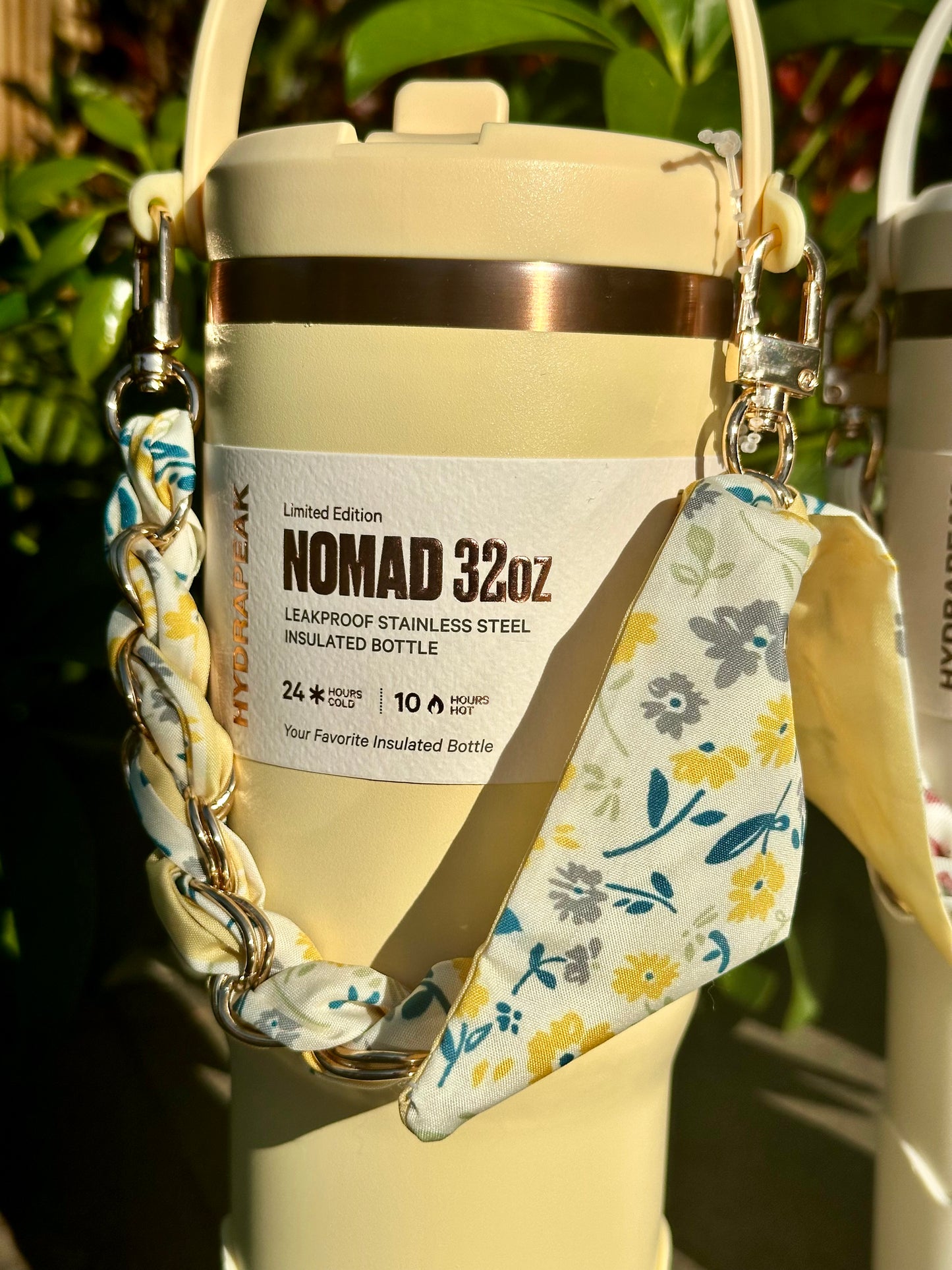 Limited Edition Scarf Chain 32oz HydraPeak