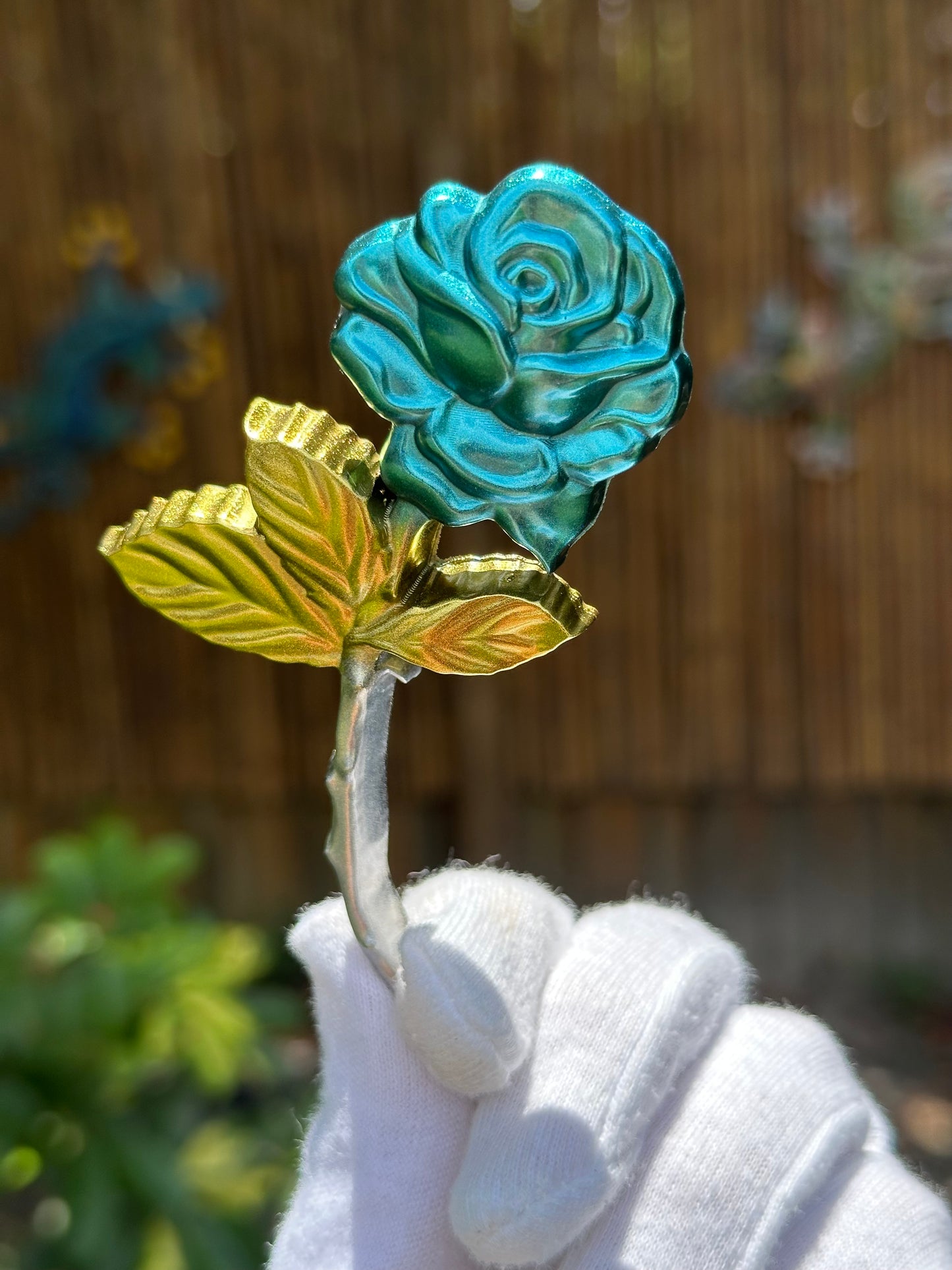 Resin Rose w/Vase