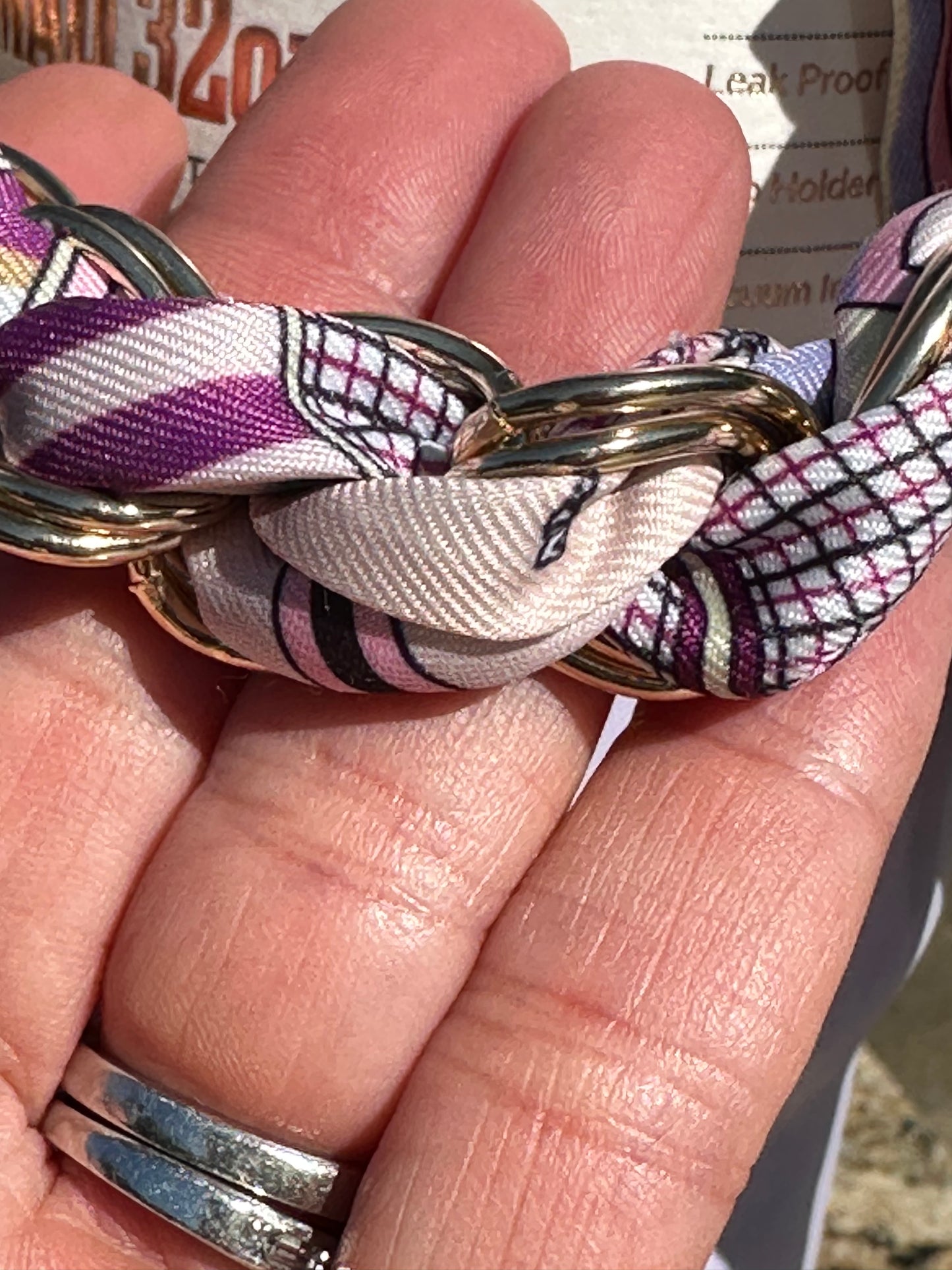Limited Edition Scarf Chain 32oz HydraPeak